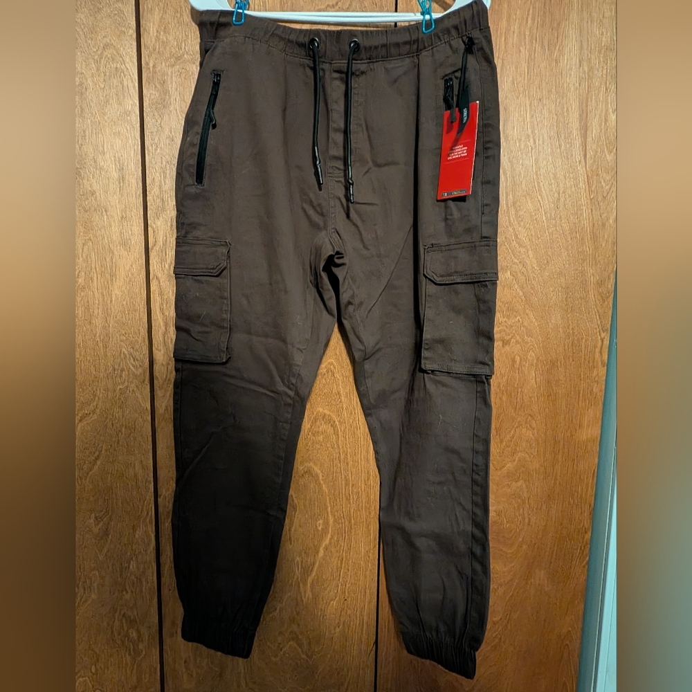 Truth Substance Cargo Jogger Brown Size Large